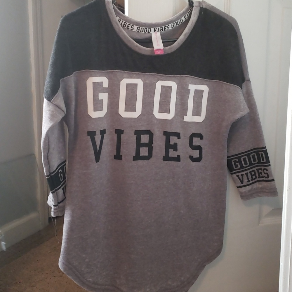 Sweater/shirt